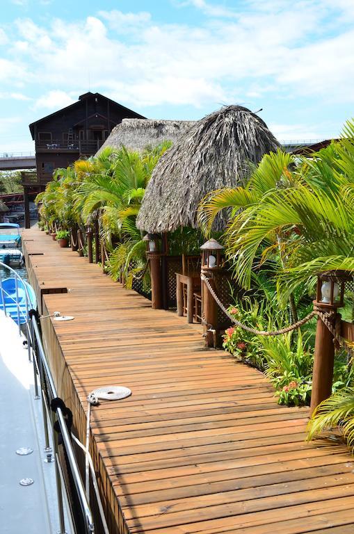 Hotel Mar Marine Yacht Club Rio Dulce Esterno foto