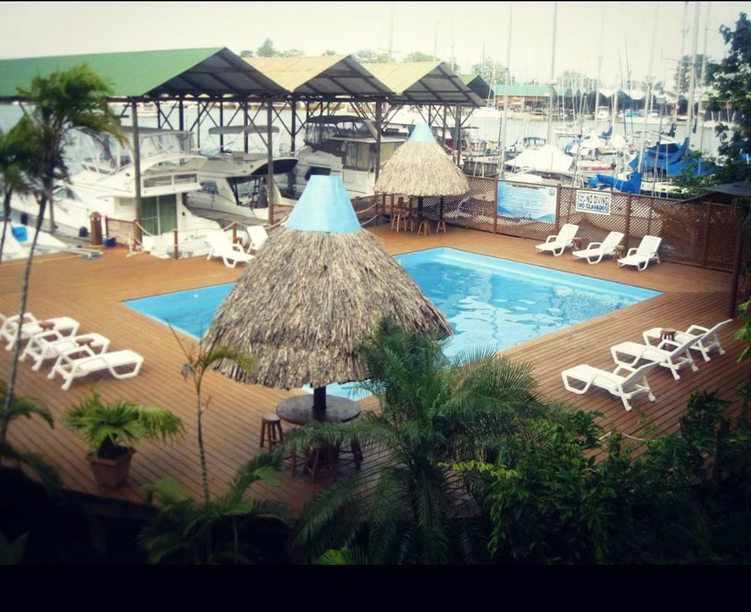 Hotel Mar Marine Yacht Club Rio Dulce Esterno foto